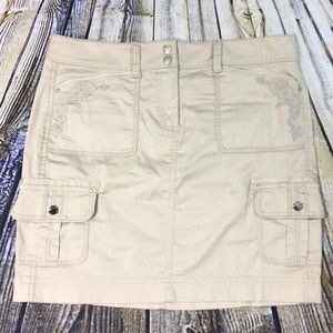 White House Black Market Beige Skirt 4